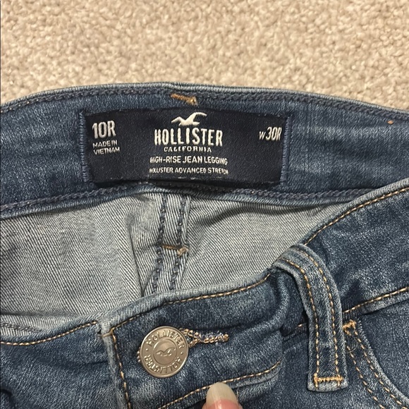 Hollister Blue Skinny Jeans with Distressed Details - Picture 2 of 3